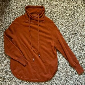 Rust colored long sleeve shirt